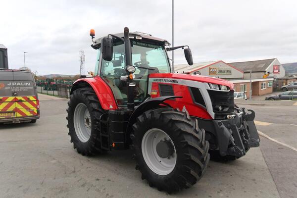 Massey Ferguson 6S.165 - Image 3