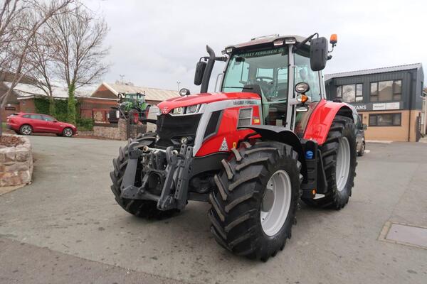 Massey Ferguson 6S.165 - Image 4
