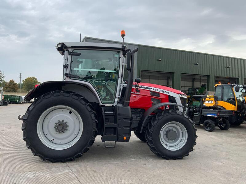 Massey Ferguson 8s.225 Dyna E power